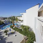 Moscha Aparthotel 4*
