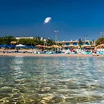 Apartahotel Moscha 4*