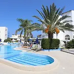 Moscha Apartahotel