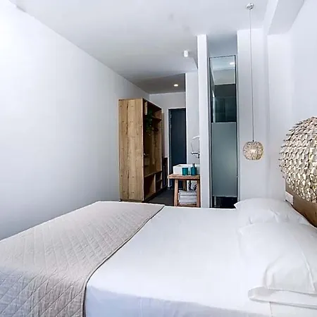 Apart Otel Moscha 4*