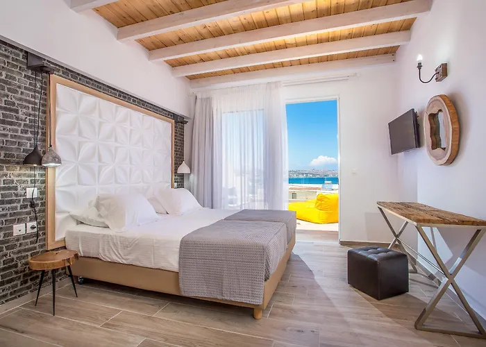 Moscha Φαληράκι