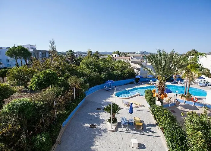 Moscha Φαληράκι