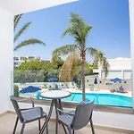 Moscha 4*